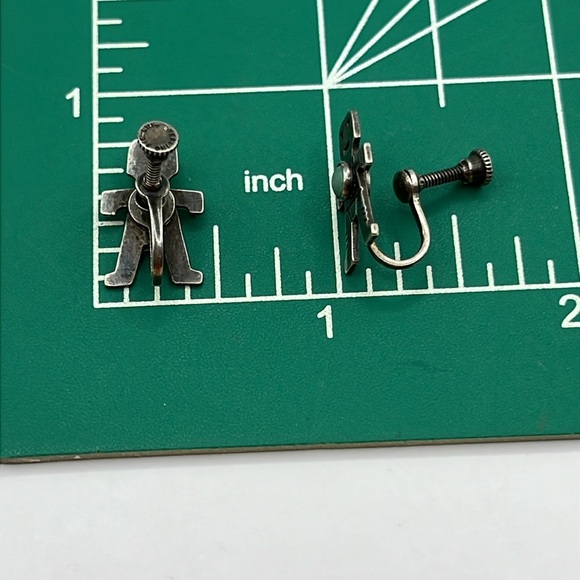 Kachina Vintage Sterling Silver Earrings with Blue  Screw Back Miniature 925 - Picture 9 of 11